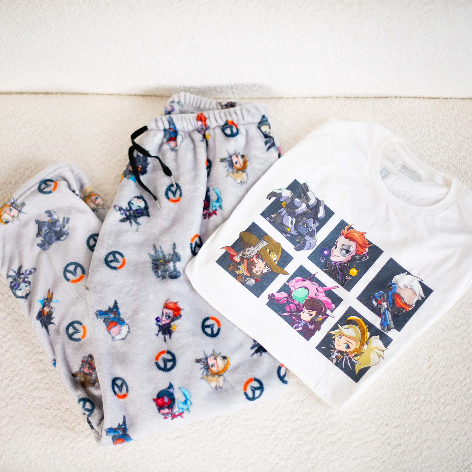 Overwatch Cute But Deadly T-Shirt - Image 3